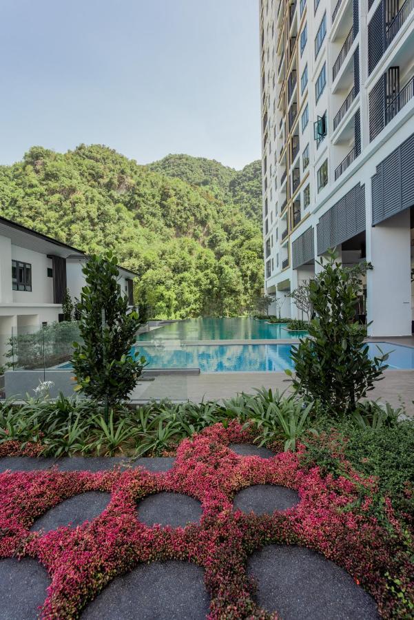 Ipoh Tambun Lost World Sunway Onsen Suites Luna 2R2B 8Paxs Exterior foto